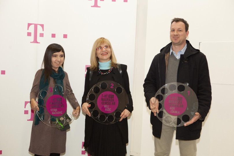 2E02E4F8-22B7-479C-9D8F-02D89D3BAA17 Awards - 2E02E4F8 22B7 479C 9D8F 02D89D3BAA17